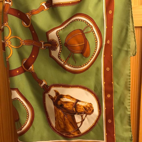 Women's or Unisex square scarf - Picture 3 of 4